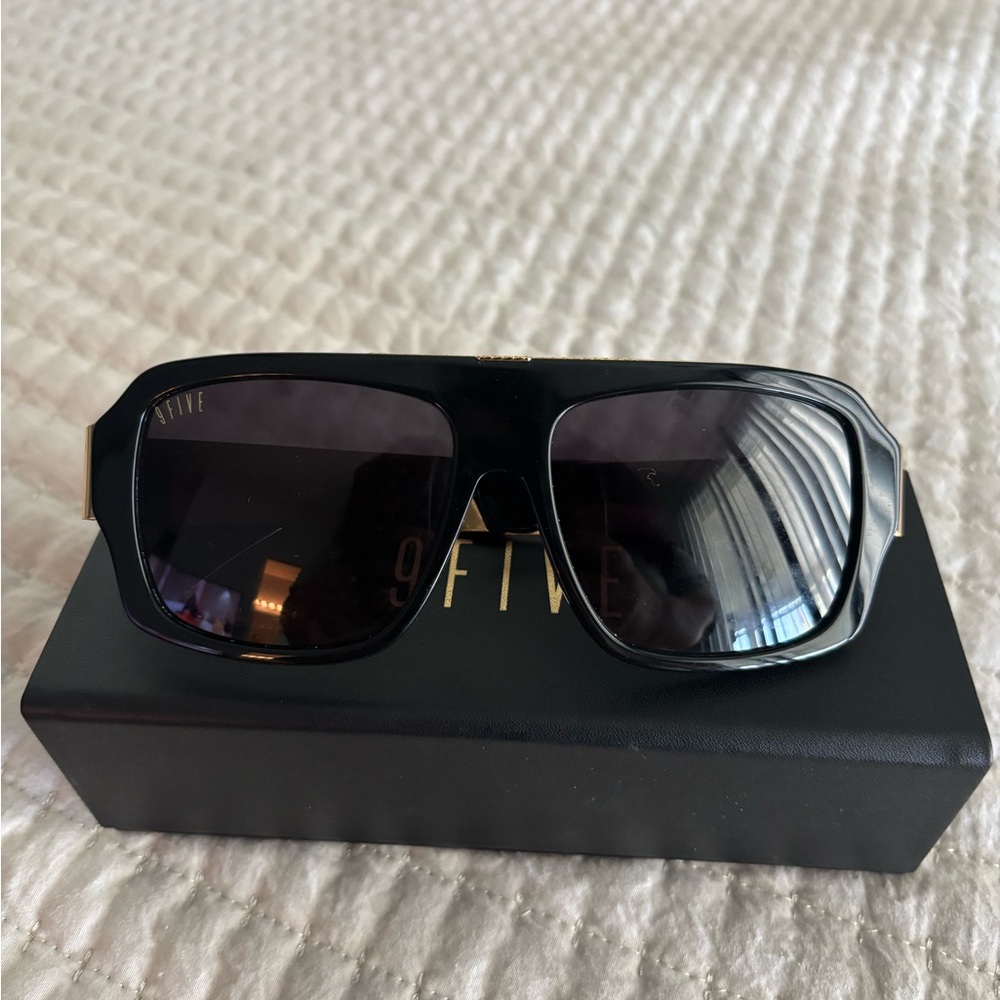 9FIVE Black and Gold Sunglasses